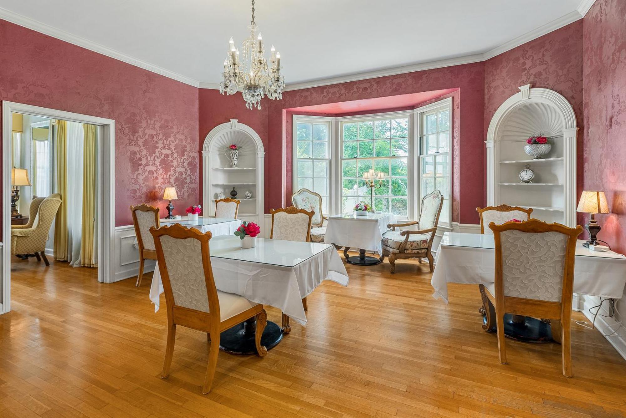Beland Mansion-Royal Crown Suite! Fort Smith Exterior photo
