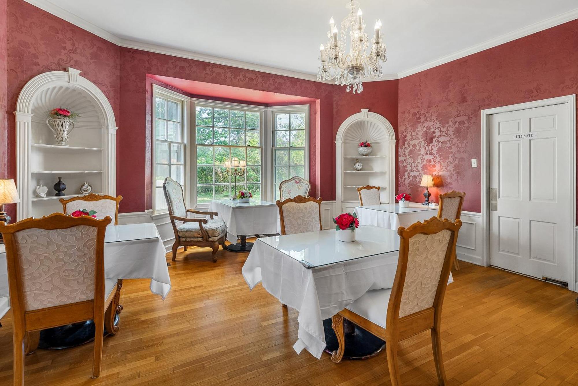 Beland Mansion-Royal Crown Suite! Fort Smith Exterior photo